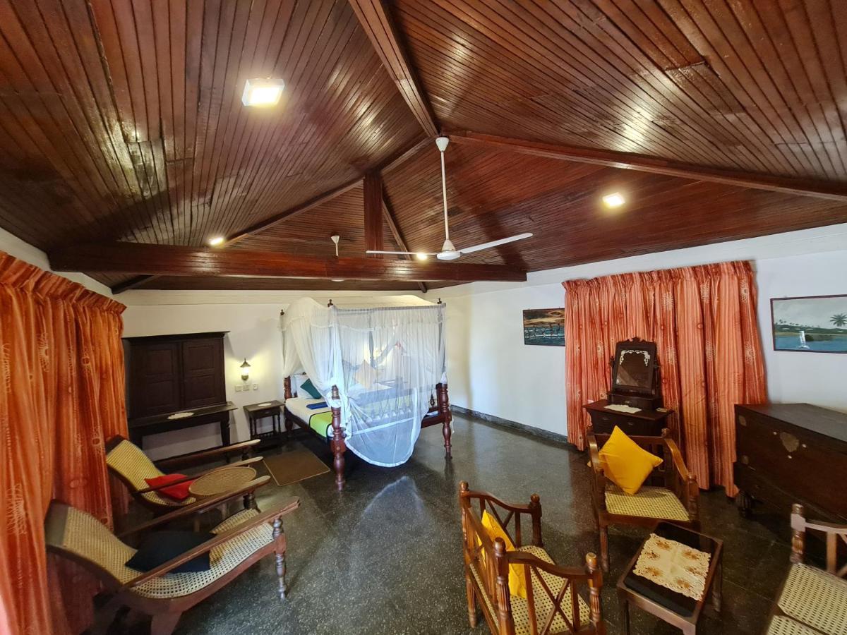 Star Beach Guest House Negombo Ngoại thất bức ảnh