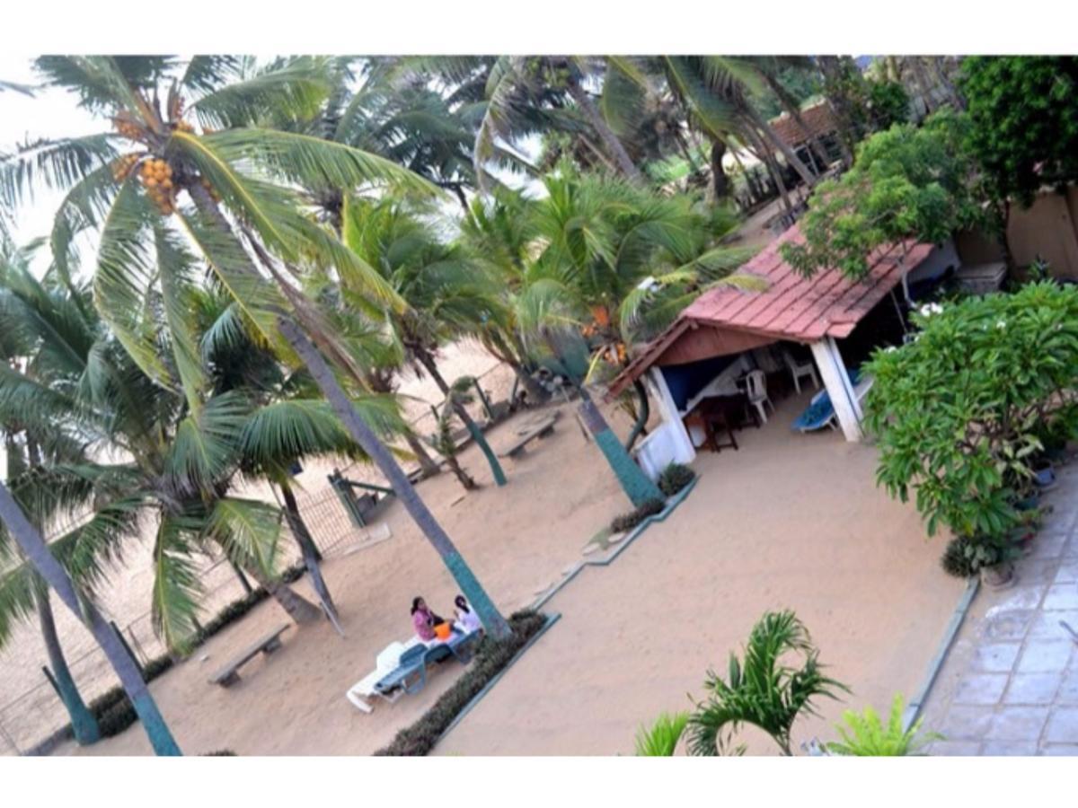 Star Beach Guest House Negombo Ngoại thất bức ảnh