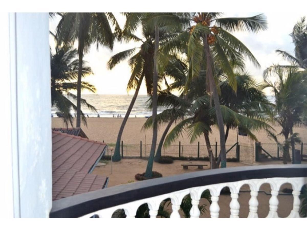 Star Beach Guest House Negombo Ngoại thất bức ảnh