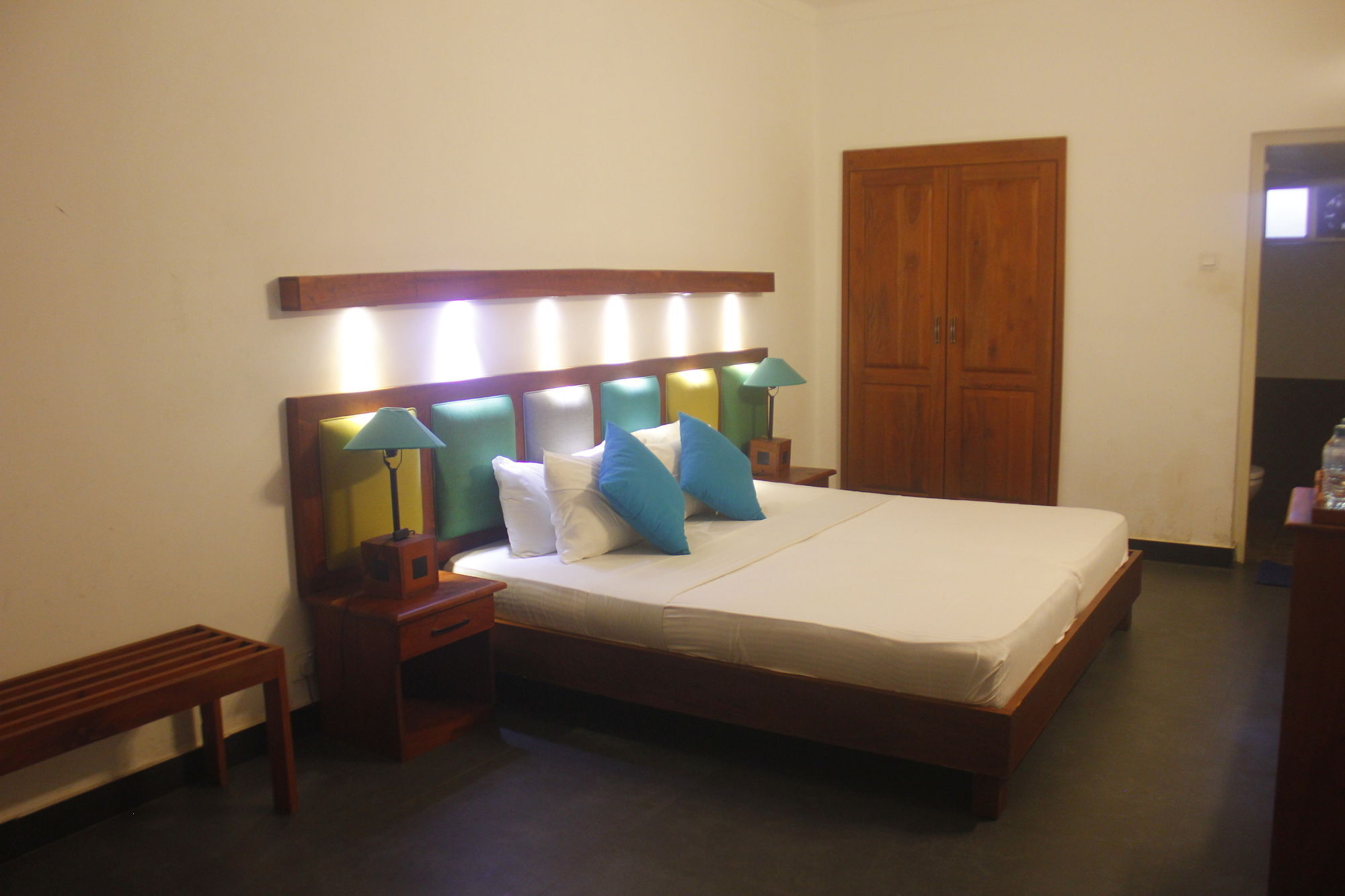 Star Beach Guest House Negombo Ngoại thất bức ảnh