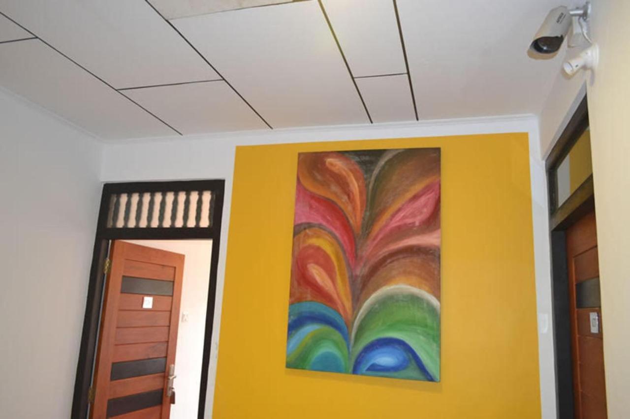 Star Beach Guest House Negombo Ngoại thất bức ảnh